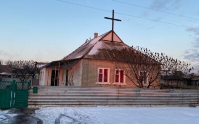 Christmas love touches children’s hearts